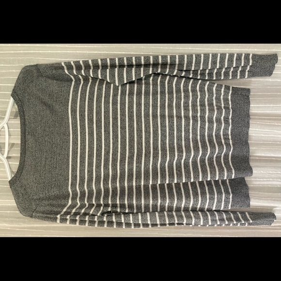 Alfred Sung Cardigan - Picture 2 of 3